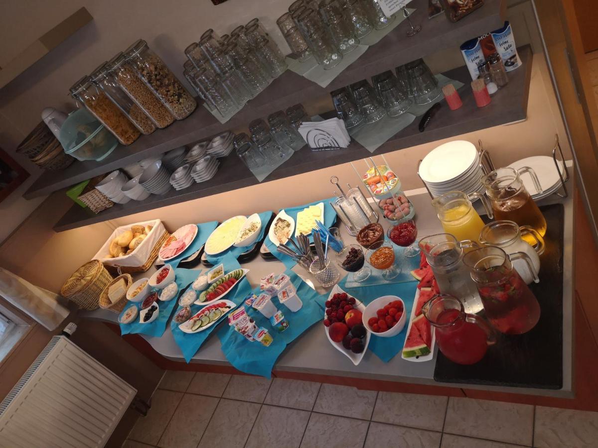 Pension Elmenhorst Elmenhorst/Lichtenhagen Dış mekan fotoğraf