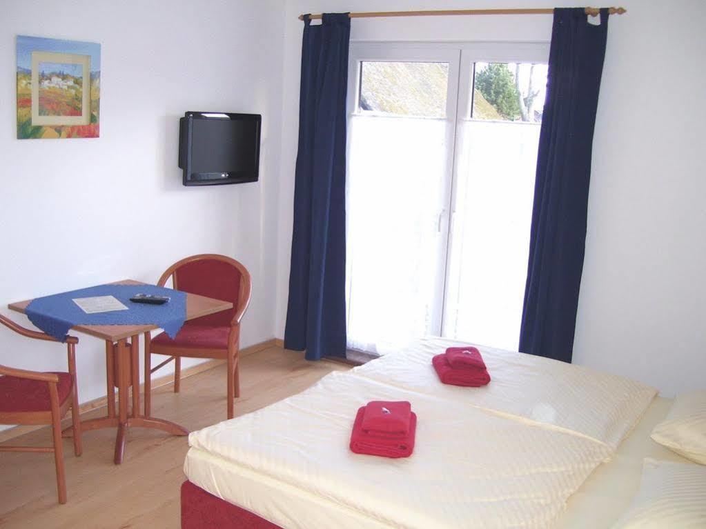 Pension Elmenhorst Elmenhorst/Lichtenhagen Dış mekan fotoğraf