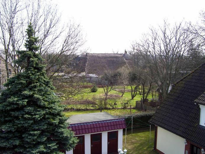 Pension Elmenhorst Elmenhorst/Lichtenhagen Dış mekan fotoğraf
